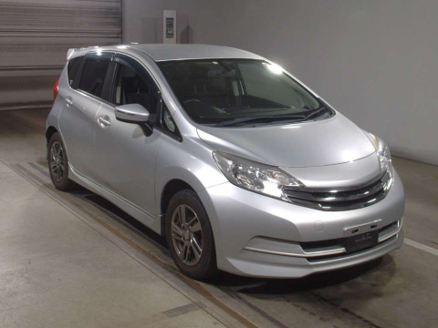 2016 Nissan Note E12[2]