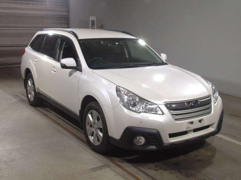 2013 Subaru Legacy Outback BRM[2]