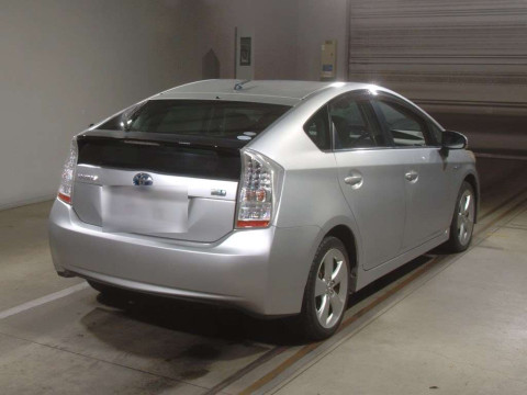 2010 Toyota Prius ZVW30[1]