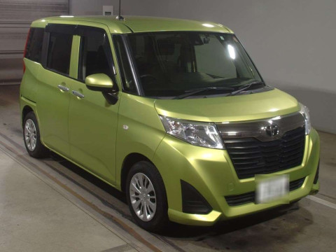 2018 Toyota Roomy M900A[2]