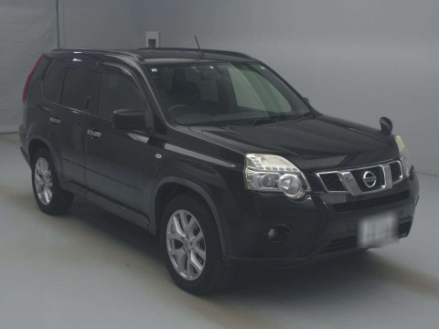 2013 Nissan X-Trail NT31[2]