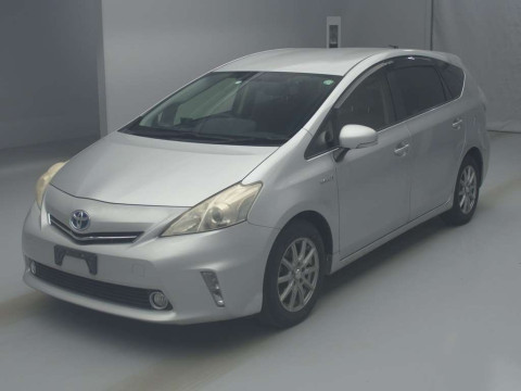 2012 Toyota Prius alpha ZVW41W[0]