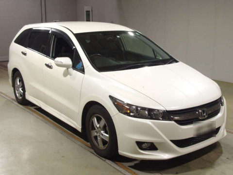 2010 Honda Stream RN6[2]