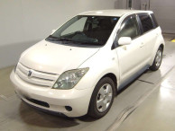 2003 Toyota IST