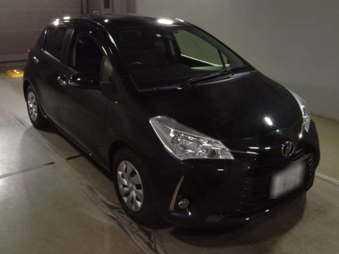 2018 Toyota Vitz NSP130[2]