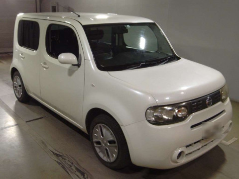 2010 Nissan Cube Z12[2]