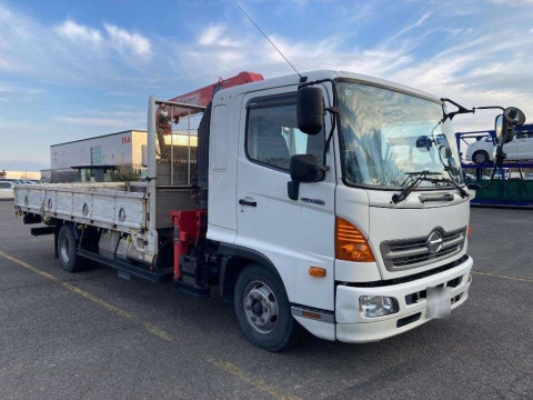 2016 Hino RANGER FD9JKAA[2]