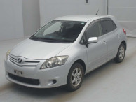 2012 Toyota Auris