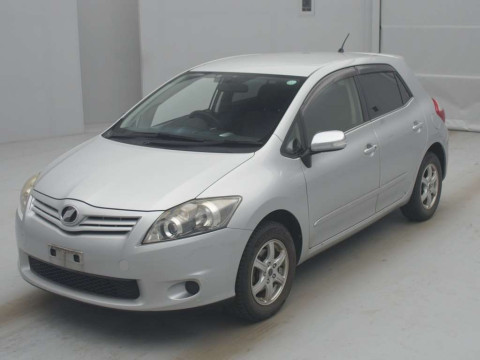 2012 Toyota Auris NZE154H[0]