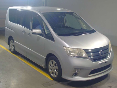 2011 Nissan Serena FC26[2]