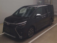 2021 Toyota Voxy