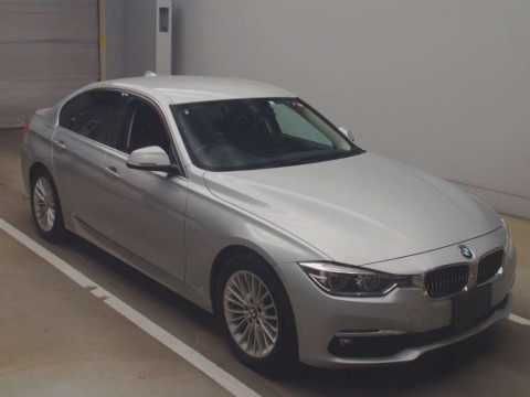 2016 BMW 3 Series 3D20[1]