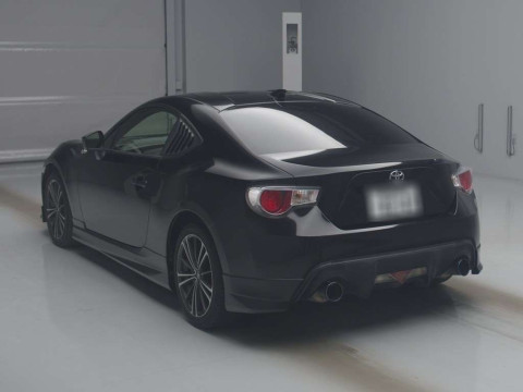 2012 Toyota 86 ZN6[2]