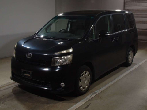 2010 Toyota Voxy ZRR70G[0]