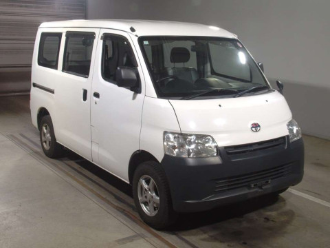 2019 Toyota Townace Van S412M[2]