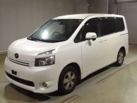 2009 Toyota Voxy