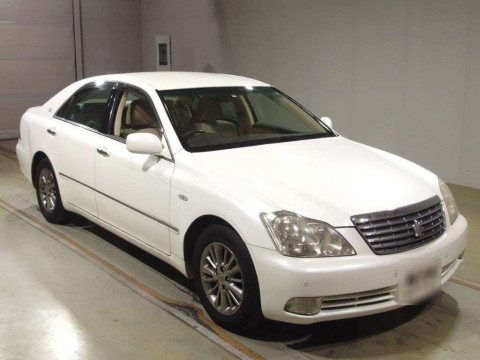 2008 Toyota Crown GRS180[2]