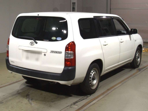 2015 Toyota Succeed NCP160V[1]