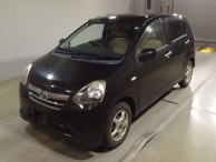 2013 Daihatsu Mira es