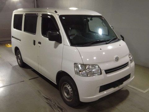 2019 Toyota Townace Van S412M[2]