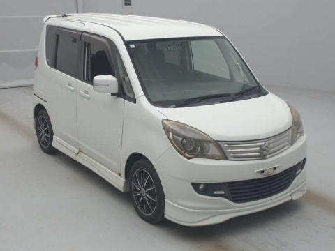 2013 Suzuki Solio MA15S[2]