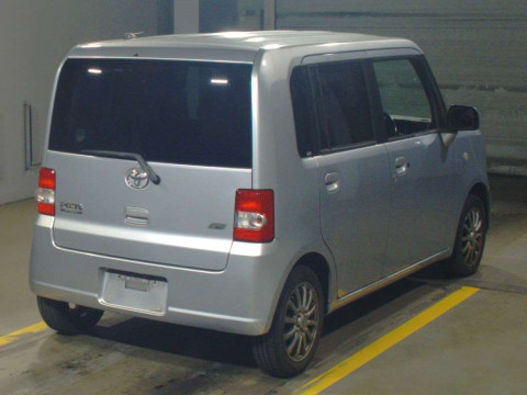 2012 Toyota Pixis Space L575A[1]