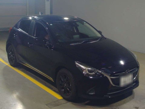 2015 Mazda Demio DJ3FS[2]