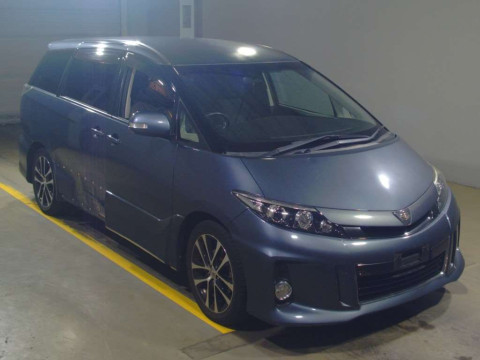 2013 Toyota Estima ACR50W[2]