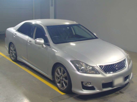 2008 Toyota Crown GRS200[2]