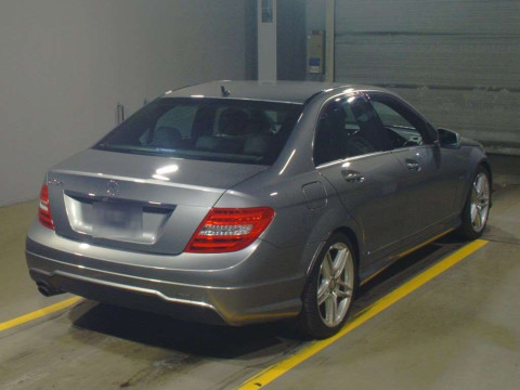 2011 Mercedes Benz C-Class 204047[1]