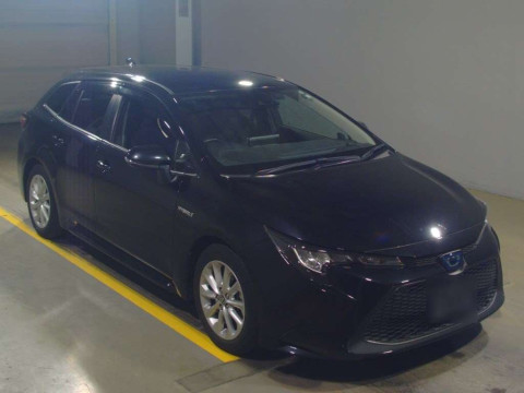 2020 Toyota Corolla Touring Wagon ZWE211W[2]