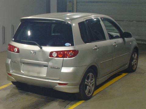 2004 Mazda Demio DY3W[1]