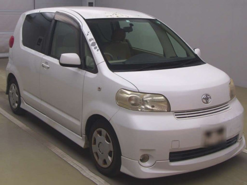 2006 Toyota Porte NNP11[2]