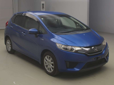 2014 Honda Fit Hybrid GP5[2]