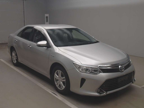 2015 Toyota Camry AVV50[1]