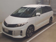 2013 Toyota Estima