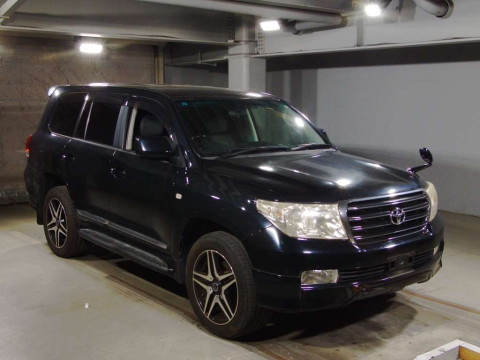 2009 Toyota Land Cruiser URJ202W[2]