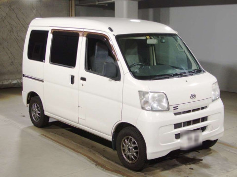 2016 Daihatsu Hijet Cargo S321V[2]