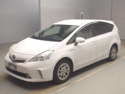 2012 Toyota Prius alpha ZVW41W[0]