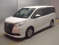 2014 Toyota Noah