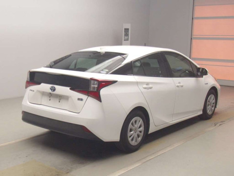 2019 Toyota Prius ZVW51[1]