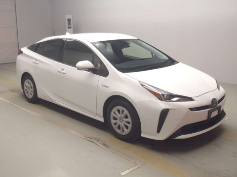 2019 Toyota Prius ZVW51[2]