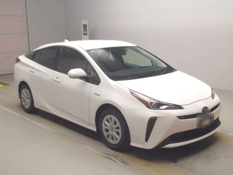 2019 Toyota Prius ZVW51[2]