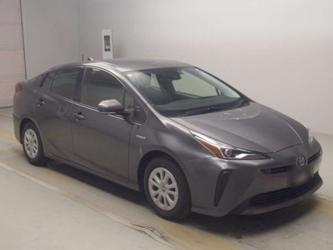 2019 Toyota Prius ZVW51[2]