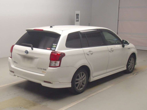 2013 Toyota Corolla Fielder NKE165G[1]