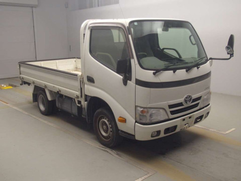 2015 Toyota Dyna Truck KDY221[2]