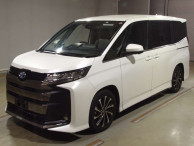 2022 Toyota Noah