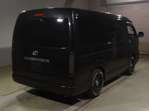 2015 Toyota Hiace Wagon TRH214W[1]