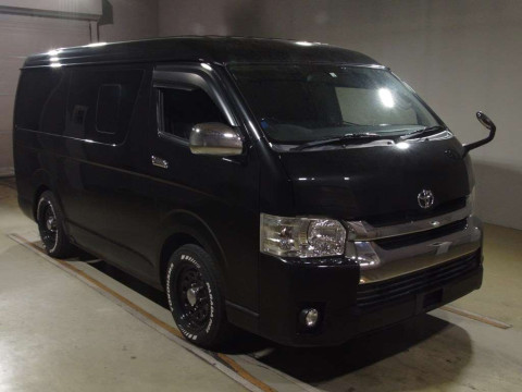 2015 Toyota Hiace Wagon TRH214W[2]