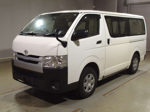 2019 Toyota Hiace Van GDH206V[0]